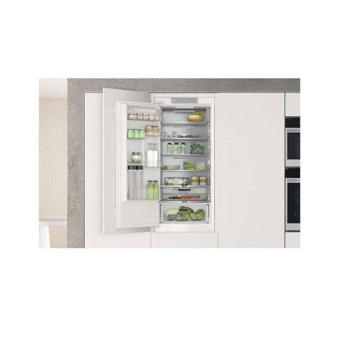Холодильник встраиваемый Whirlpool WHC20 T352